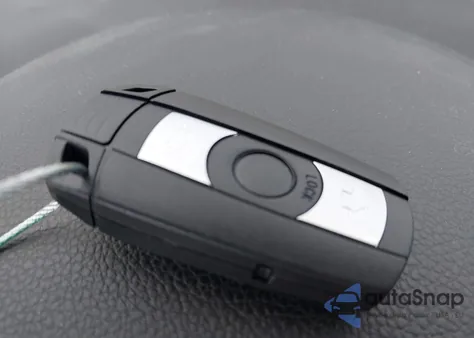 2012 BMW 128I z USA, uszkodzony, nr VIN WBAUP9C52CVL91696